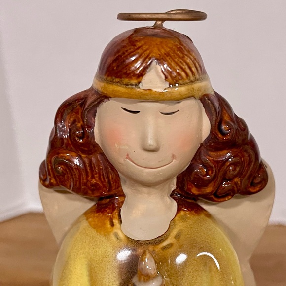 Angel Figurines Ceramic Pottery Christmas Gold Green Tones Poinsettias Candle - Picture 5 of 8